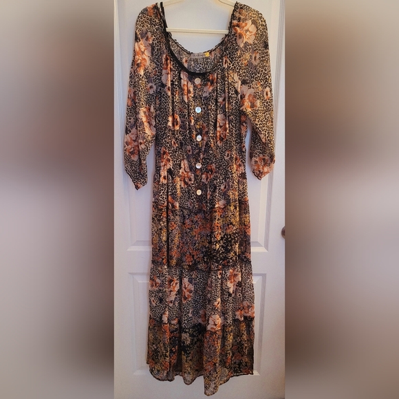 figueroa & flower Dresses & Skirts - Chic Floral Button-Down Maxi Dress